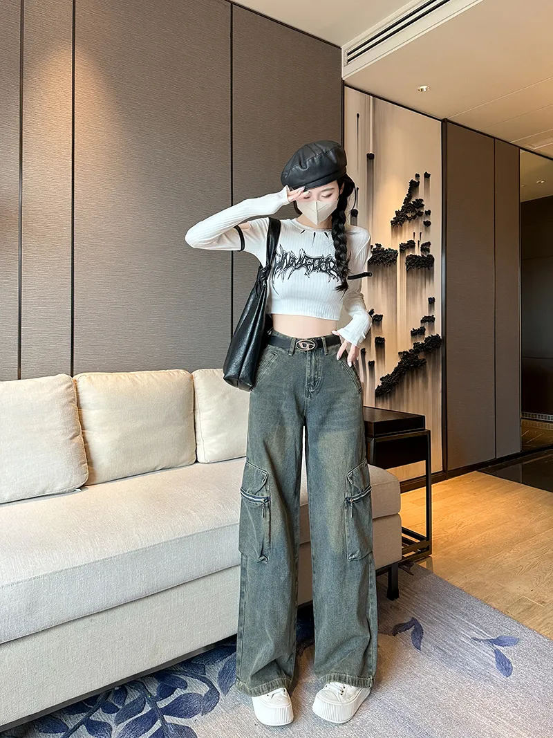 Wide-Leg High-Rise Multi-Pocket Jeans — Product details 4