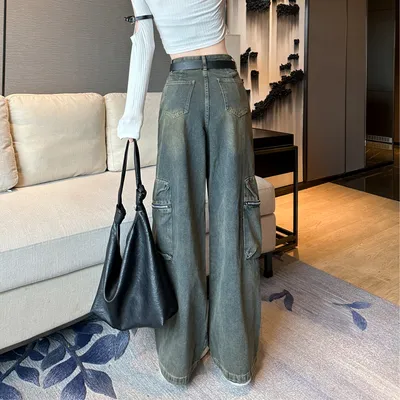 Wide-Leg High-Rise Multi-Pocket Jeans — view 5