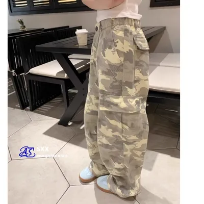 Unisex Straight Camo Multi-Pocket Cargo Pants — view 4
