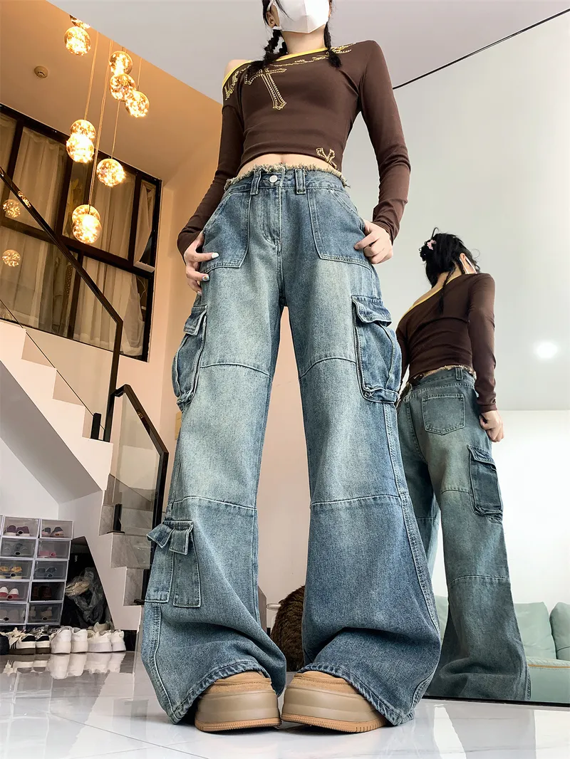 Wide-Leg Frayed Hem Multi-Pocket Cargo Pants — Product details 3