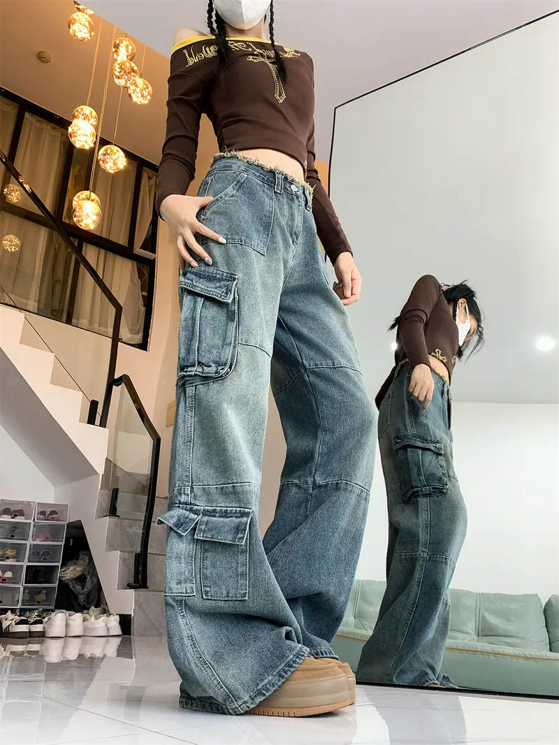 Wide-Leg Frayed Hem Multi-Pocket Cargo Pants — Product details 8