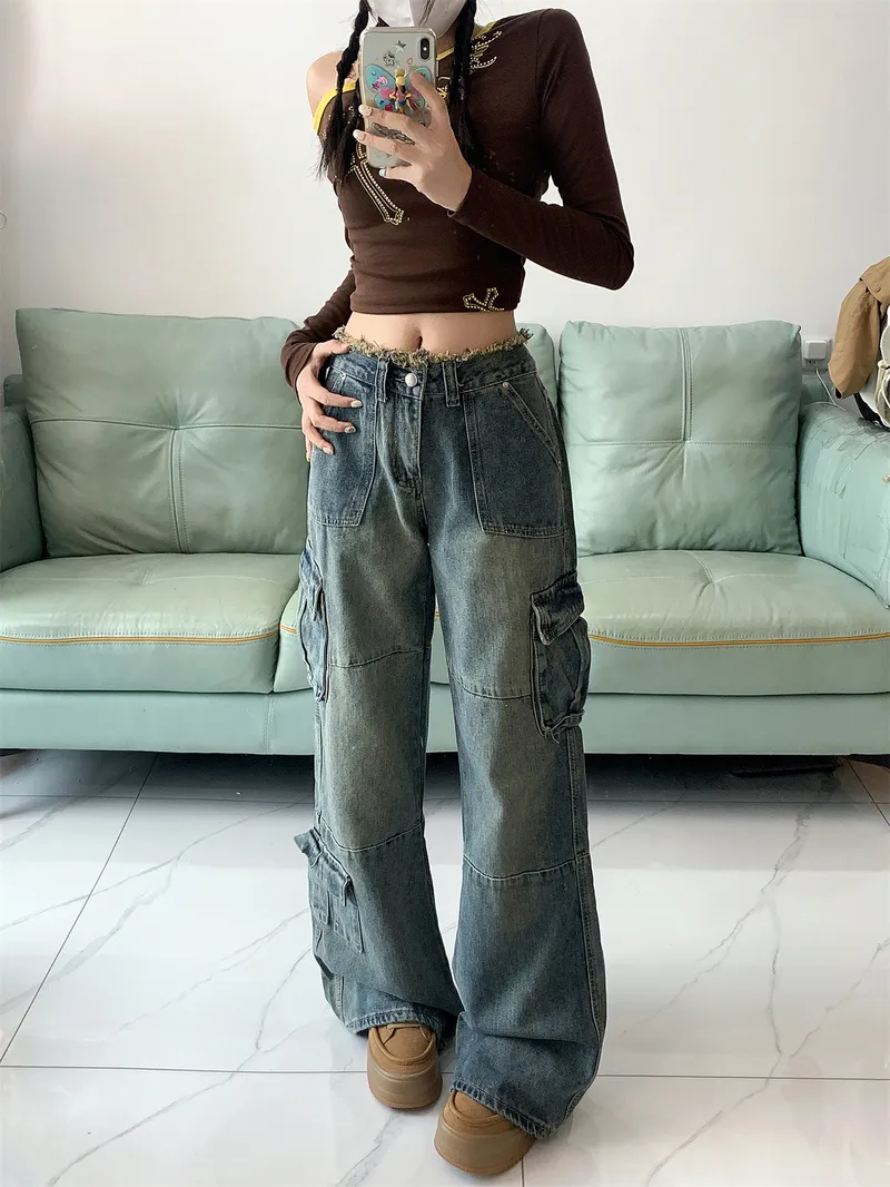 Wide-Leg Frayed Hem Multi-Pocket Cargo Pants — Product details 10