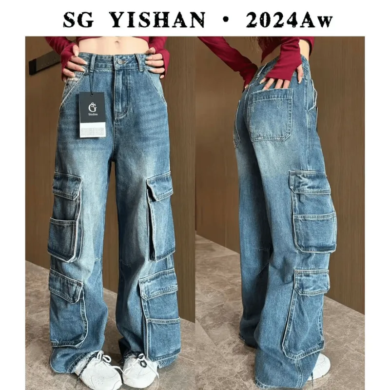 Wide-Leg Multi-Pocket Cargo Pants — view 1
