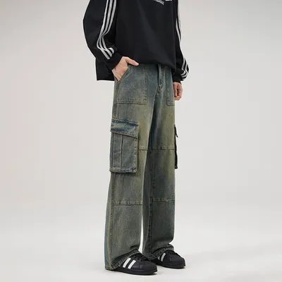 Jeans de corte recto, con lavado, multibolsillo para hombre — view 3