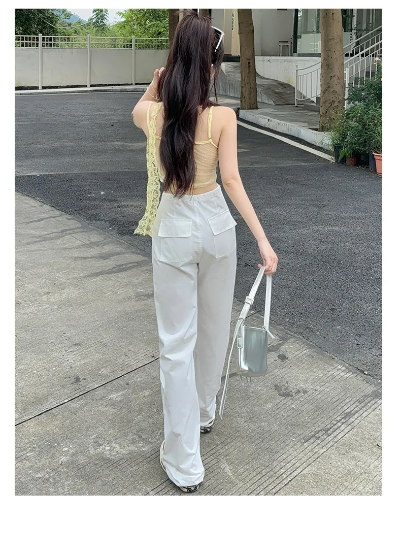 Calça Cargo com múltiplos bolsos Feminina — Detalhes do produto 19