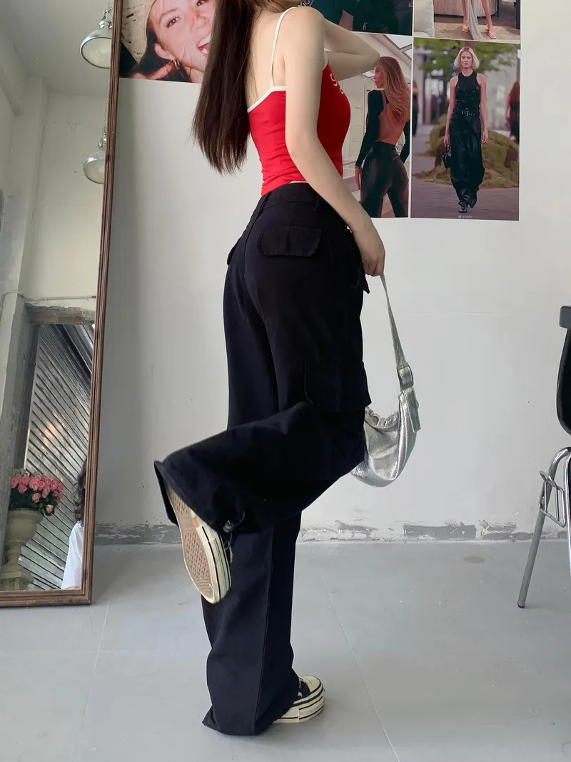 Wide-Leg Multi-Pocket Cargo Pants — Product details 9