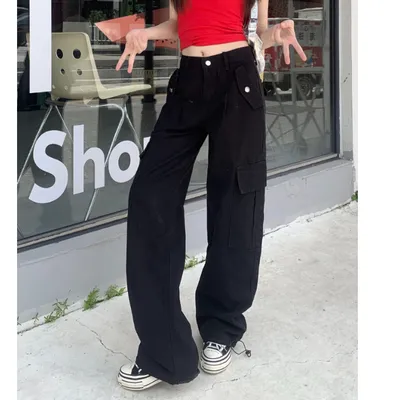 Wide-Leg Multi-Pocket Cargo Pants — view 3