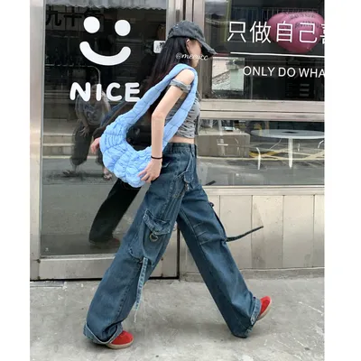 Calça Jeans pernas largas de cintura alta com múltiplos bolsos Feminina — view 6