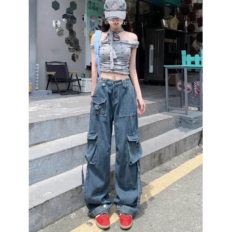 Wide-Leg High-Rise Multi-Pocket Cargo Pants — view 1