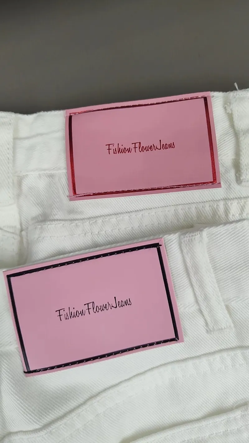 Wide-Leg High-Rise Jeans — Product details 2