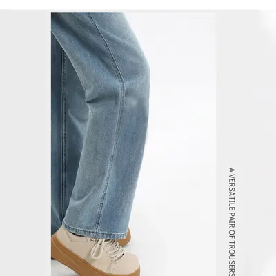 Wide-Leg High-Rise Jeans — view 4