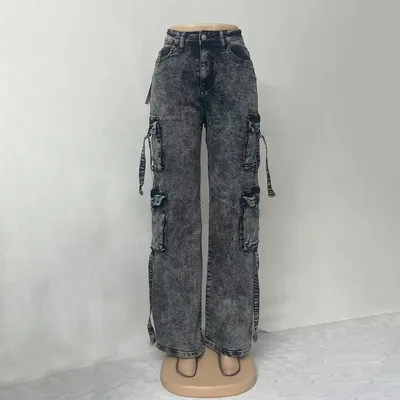 Wide-Leg High-Rise Jeans — view 3
